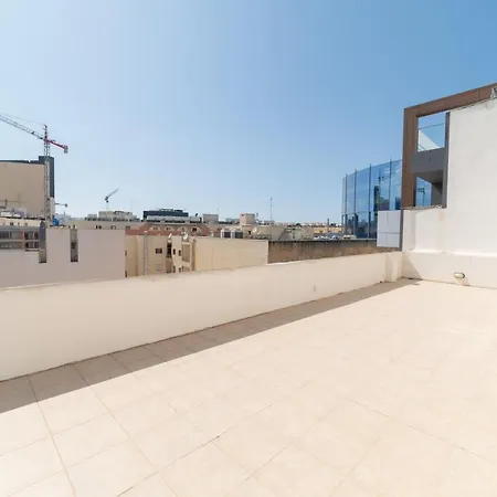 Apartman Penthouse With Distanced Seaview *