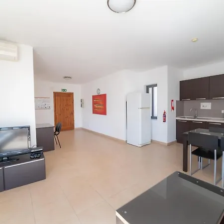Apartment Penthouse With Distanced Seaview *
